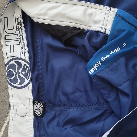 Hawaiian Island Creations Boardshorts - Picture 5 of 6